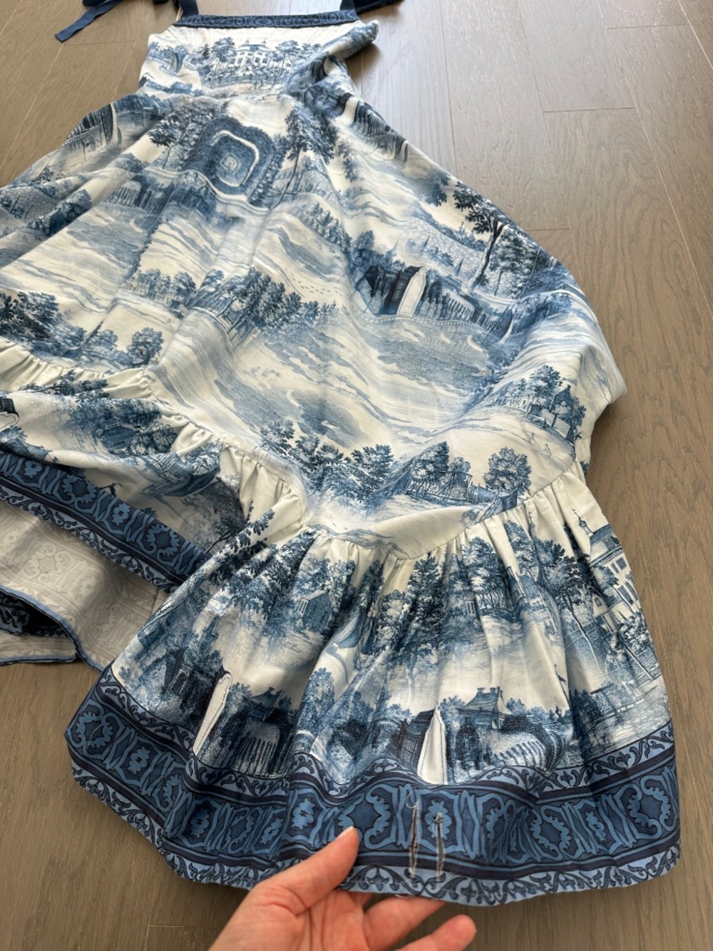 Alice + Olivia Rosalee Chateau Toile De Jouy Blue White Maxi Dress Tie Corset 2 - Picture 12 of 13